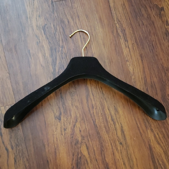 Louis Vuitton Dark Brown Velvet Clothes Hanger with Gold Hook - Picture 4 of 5